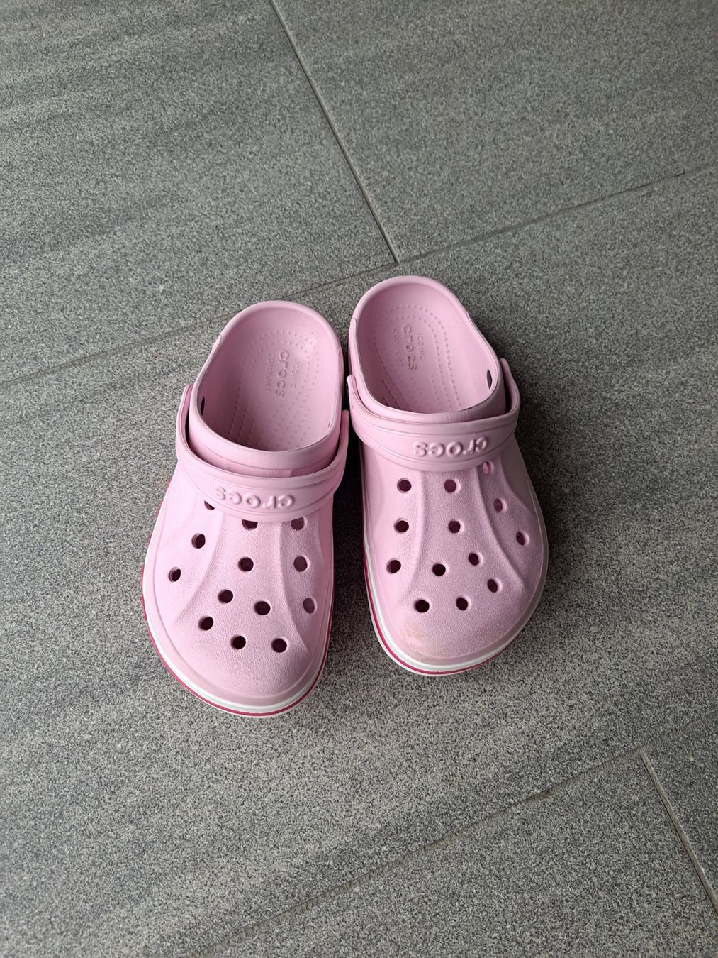 Crocs Schuhe für Mädchen: Crocs Clog Sandale Gr 30 - 31 C13 – Gebraucht aus Bünzen von nag_25hr 2