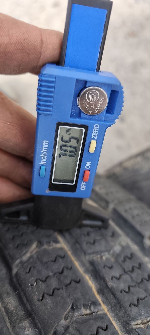 Pneumatici & Ruote complete: Anhänger Räder 14C – Usato da Bassecourt venduto da Jumat 1