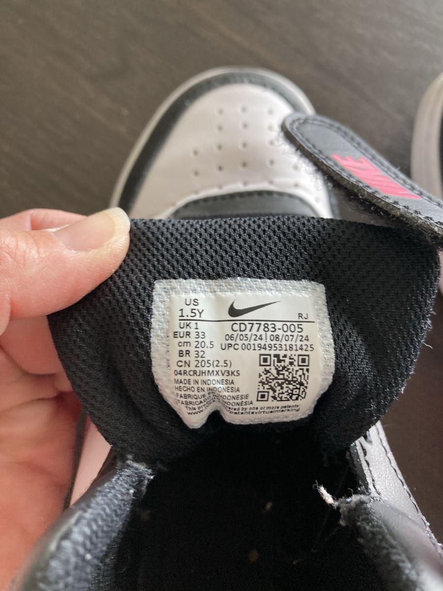 Chaussures filles: Nike Sneaker, Kinder – D'occasion à Wetzikon ZH par Geri73 6