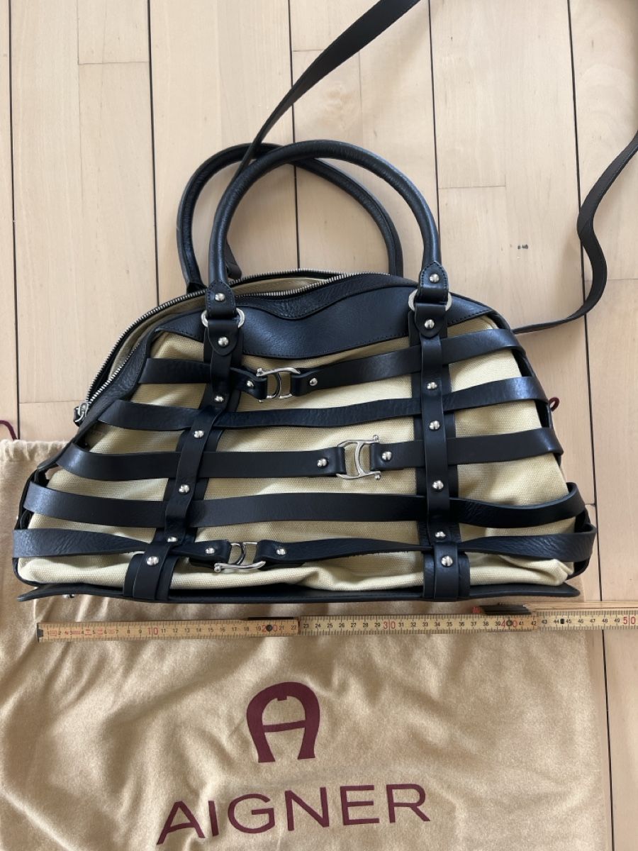 Aigner Borse da donna: Aigner Ledertasche schwarz beige mit Stoffeinsatz – Usato da Illnau venduto da evelineundamelie 1