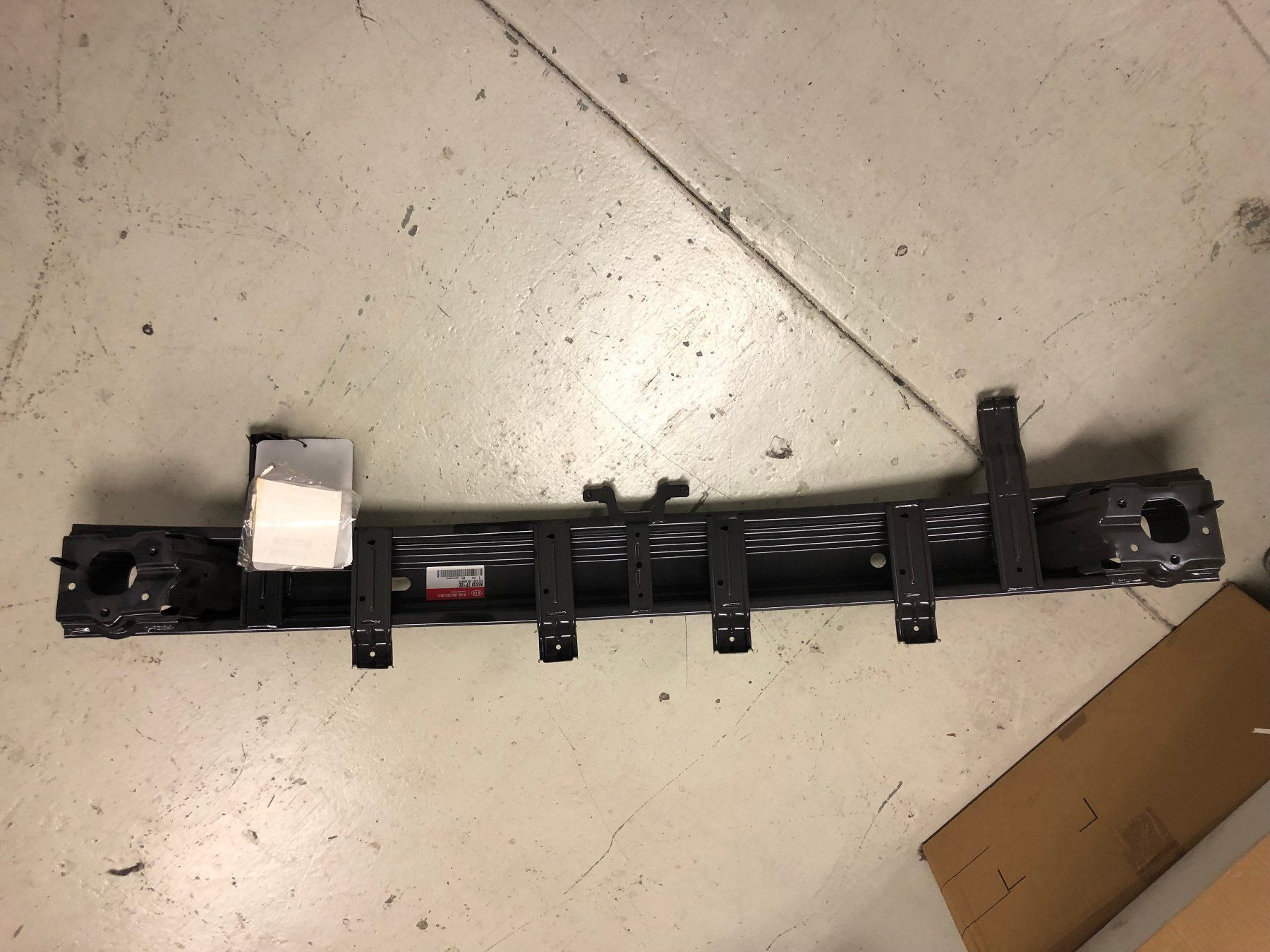 Kia Sonstiges Fahrzeugzubehör: Stossbalken – Neu und originalverpackt aus Egerkingen von KISUTO 1