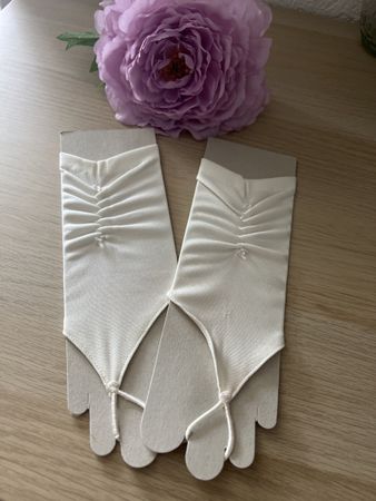 Elegante Braut-Handschuhe mit Perlen 