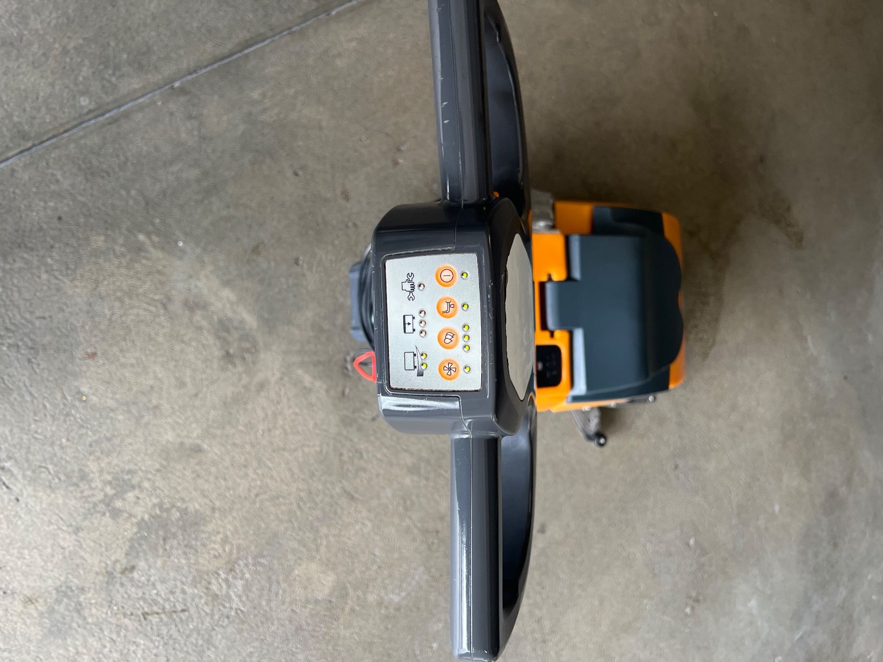 Alle Maschinen: Reinigungsmaschine Taski Swingo 350B – Gebraucht aus Grenchen von daj_d7l2 3