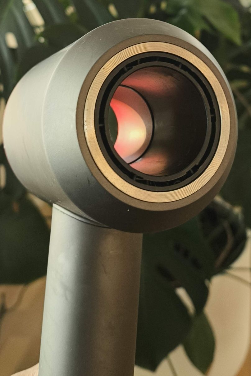 Dyson Sèche-cheveux: Dyson Haartrockner HD08 – Défectueux à Rümlang par ricardean 3