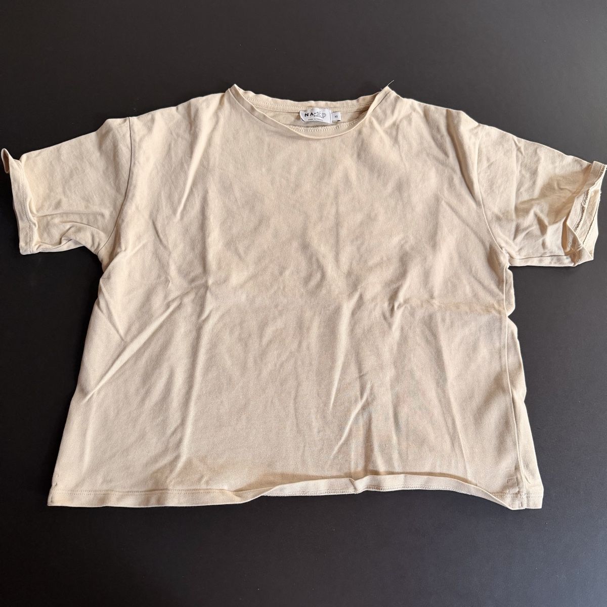 T-shirt: 2x NAKD Basic T-Shirts (beige & grey) – Usato da Schaffhausen venduto da nuhcyar 2