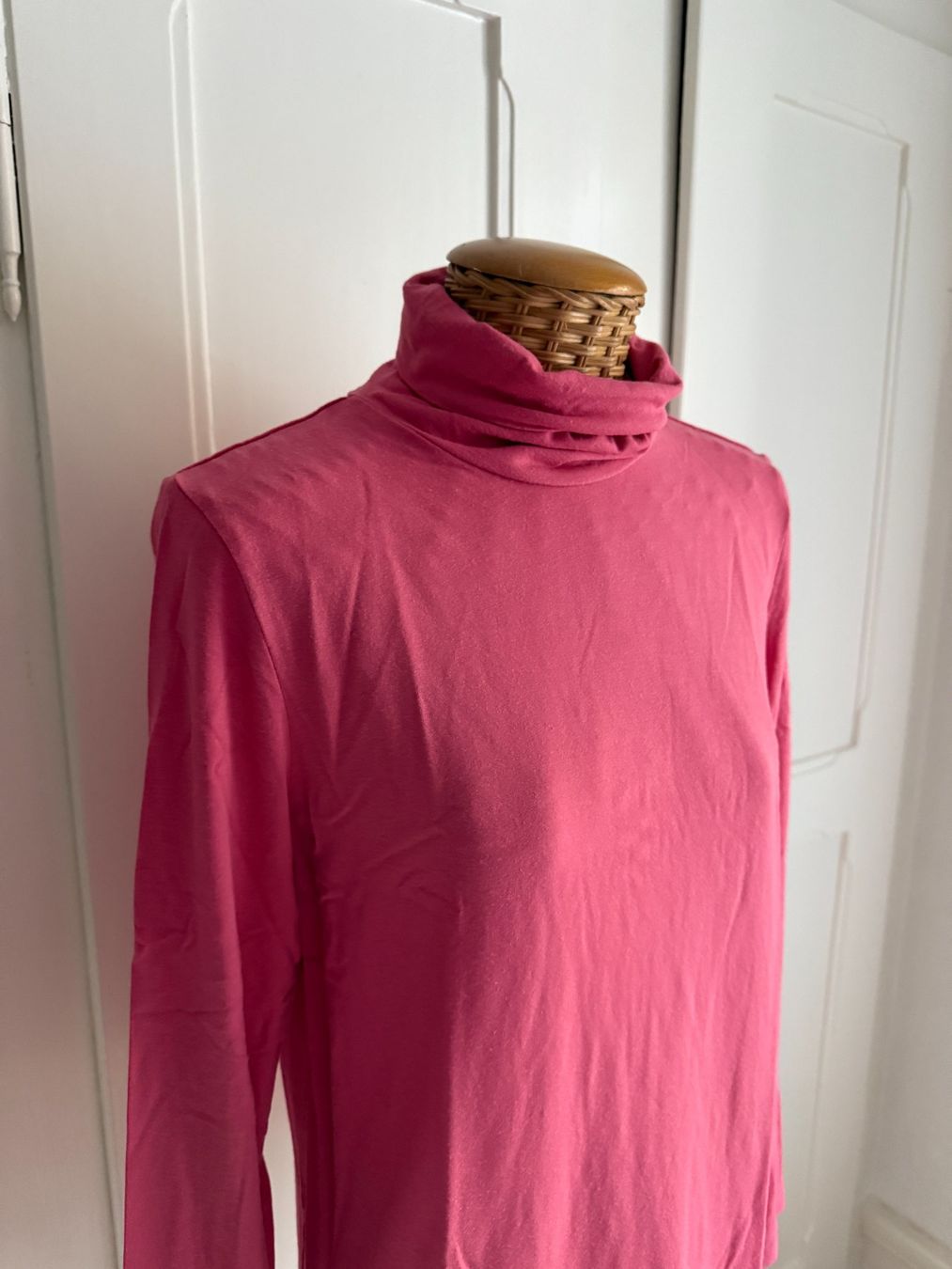 Walbusch Pullover & Sweatshirts: WALBUSCH - Rollkragen Langarmshirt pink 40 – Gebraucht aus Zürich von Diazaio 1