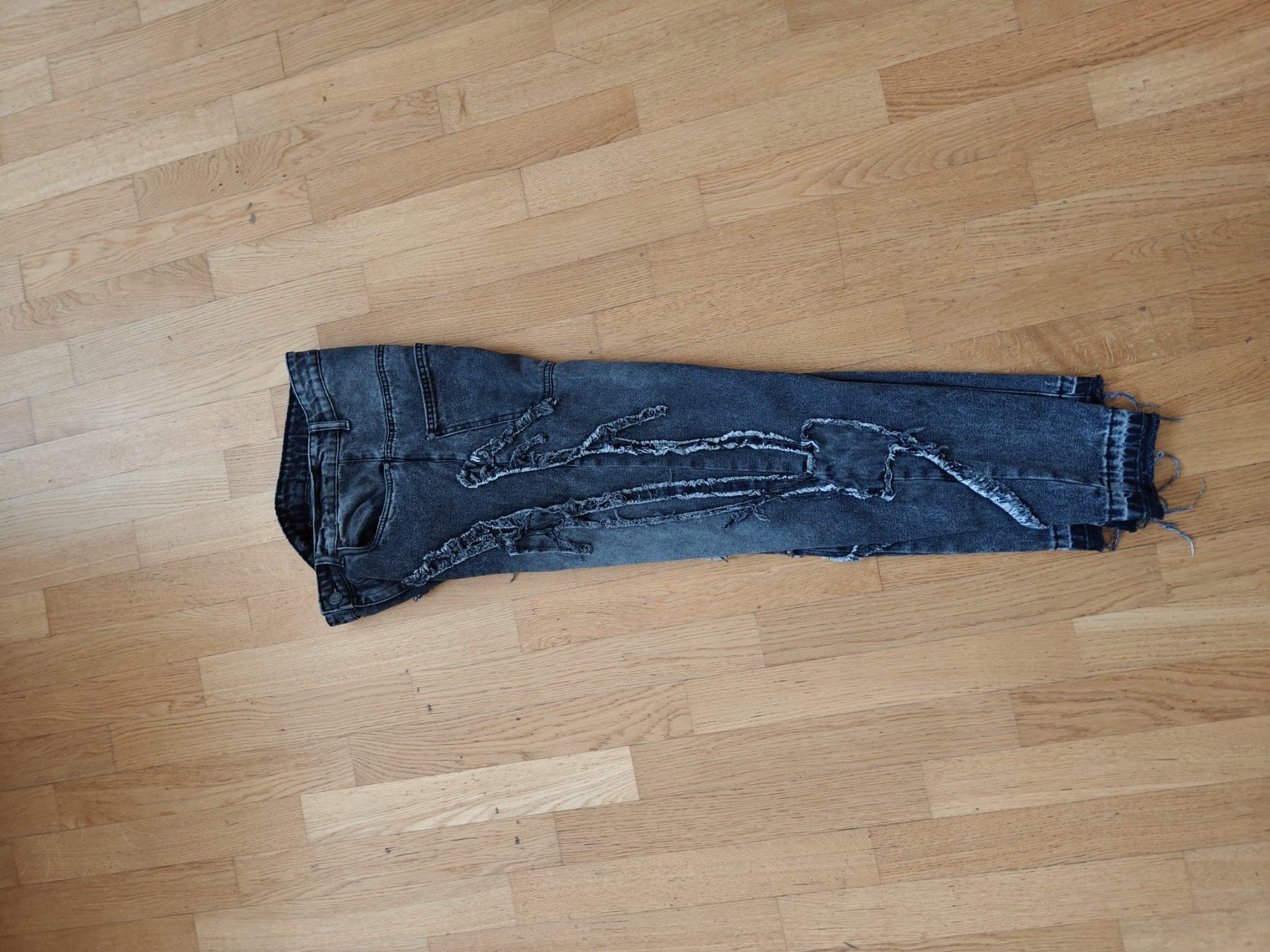 Jeans: Jeans neu – Nuovo (secondo la descrizione) da Basel venduto da Vaceslav08 1