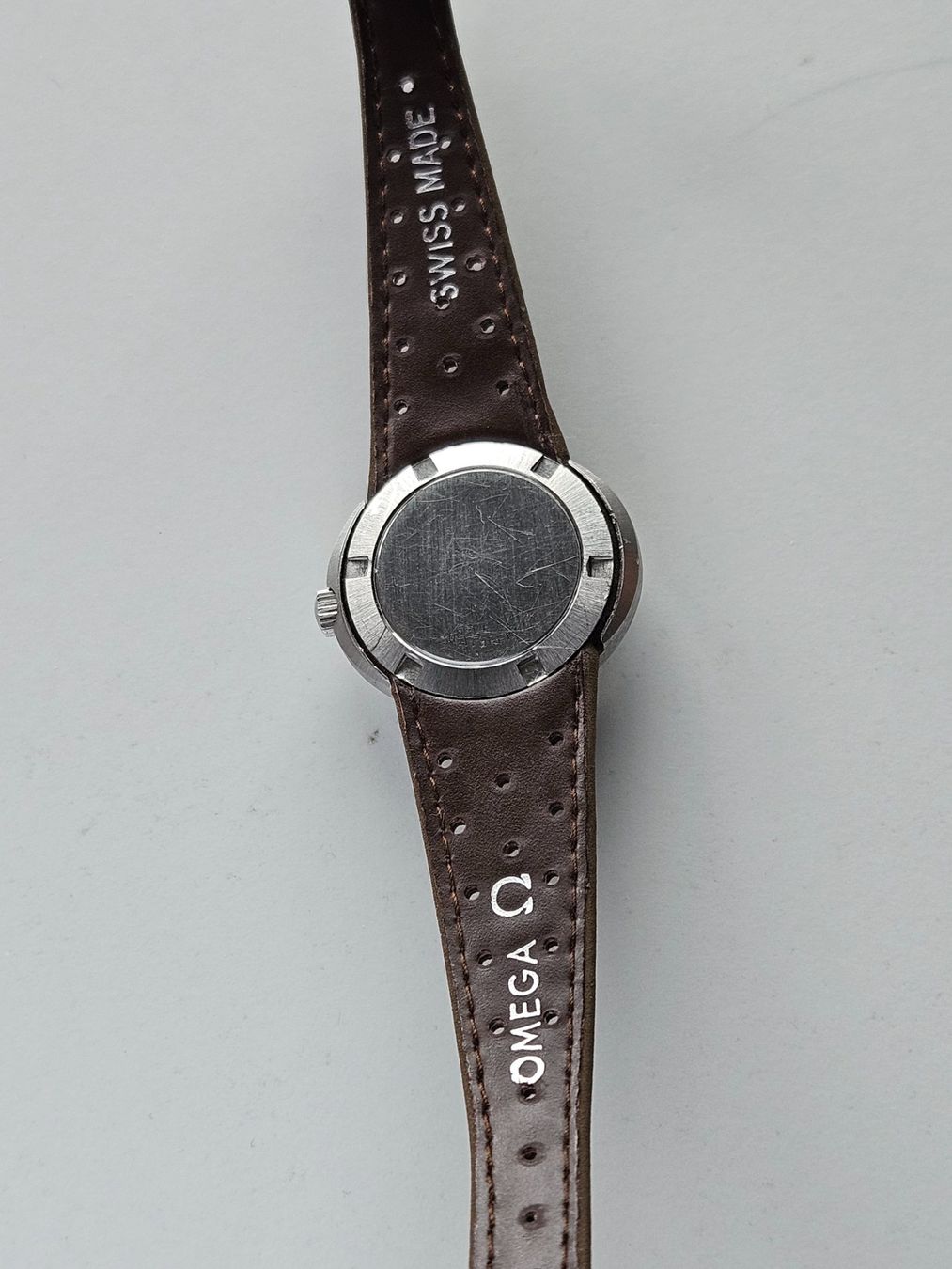 Omega Orologi: 270 Omega Geneve Dynamic Automatic Date Damenuhr – Usato da Berikon venduto da mmm21 6