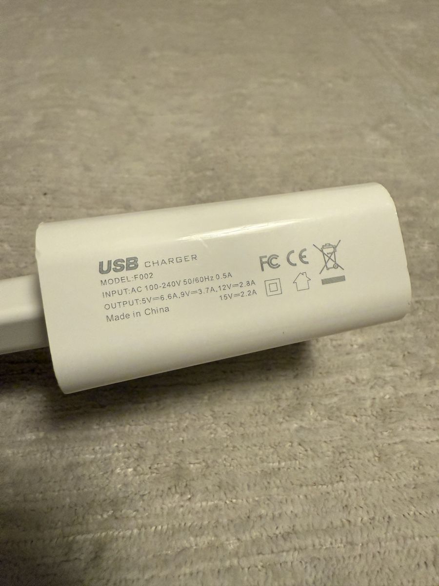 Ladegeräte: Chargeur adaptateur rapide USB A et C - 65W – Gebraucht aus Lausanne von Stephaniesdressing 4