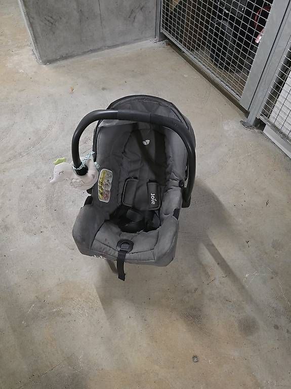 Maxi-Cosi Auto-Kindersitze: Maxi Cosi zu verkaufen – Gebraucht aus Untervaz von Maerci01