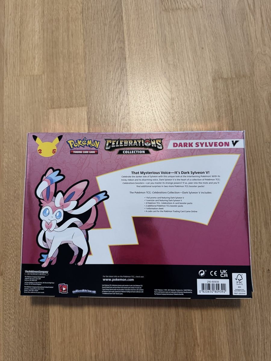 Pokémon Sammelbilder & Trading cards: Pokemon Celebrations Dark Sylveon Box – Neu und originalverpackt aus Ennetbaden von ste_w9z6 1