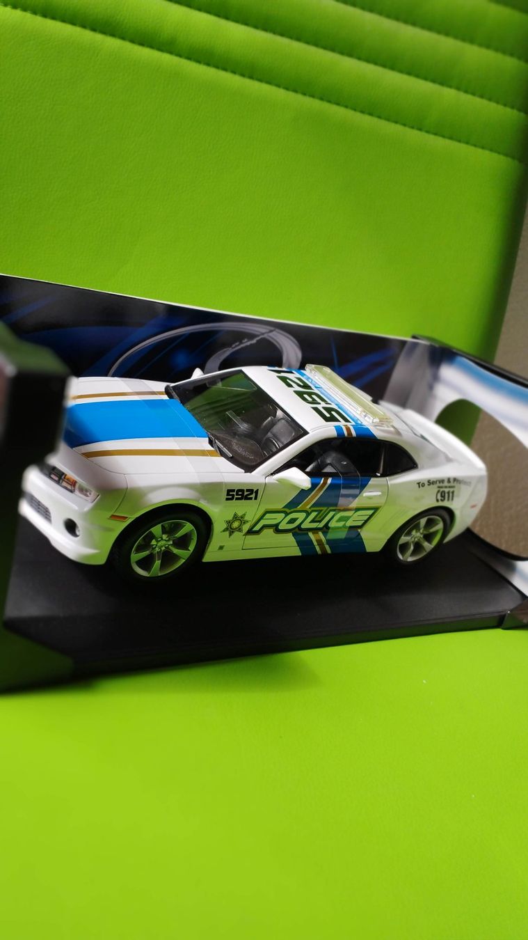 Chevrolet Modellautos: Chevrolet Camaro SS/RS 2010 – Neu und originalverpackt aus Chur von oriori 3