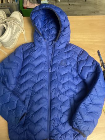 Neue Benetton Kinder Steppjacke, Gr.150königsblau