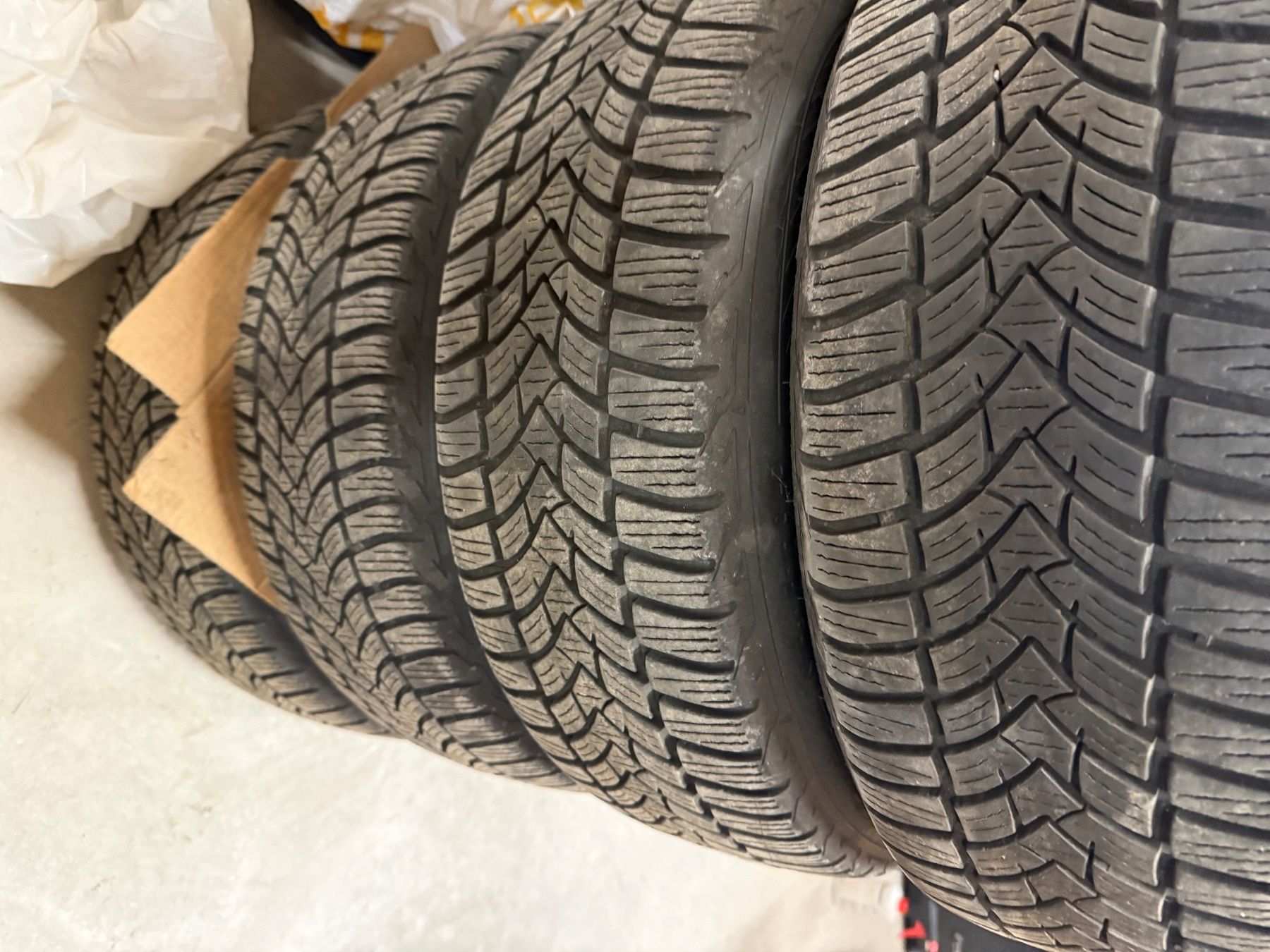 Pneus & Kompletträder: BMW 1er Winter Komplettrad – Gebraucht aus Aesch LU von Mrogeli 1
