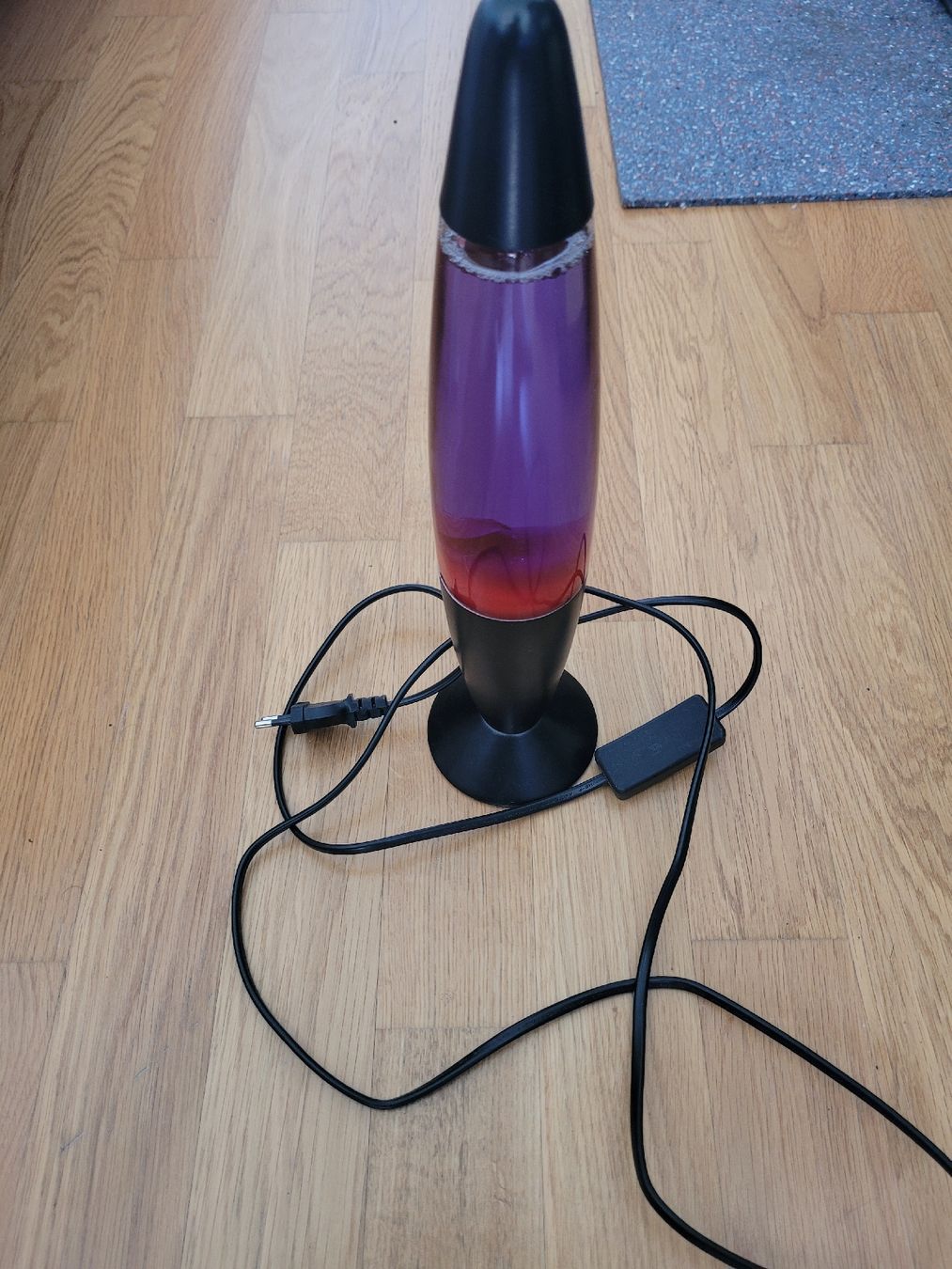 Lampade: Lampe à lave à partir d'1.- – Usato da Thônex venduto da Jankhee