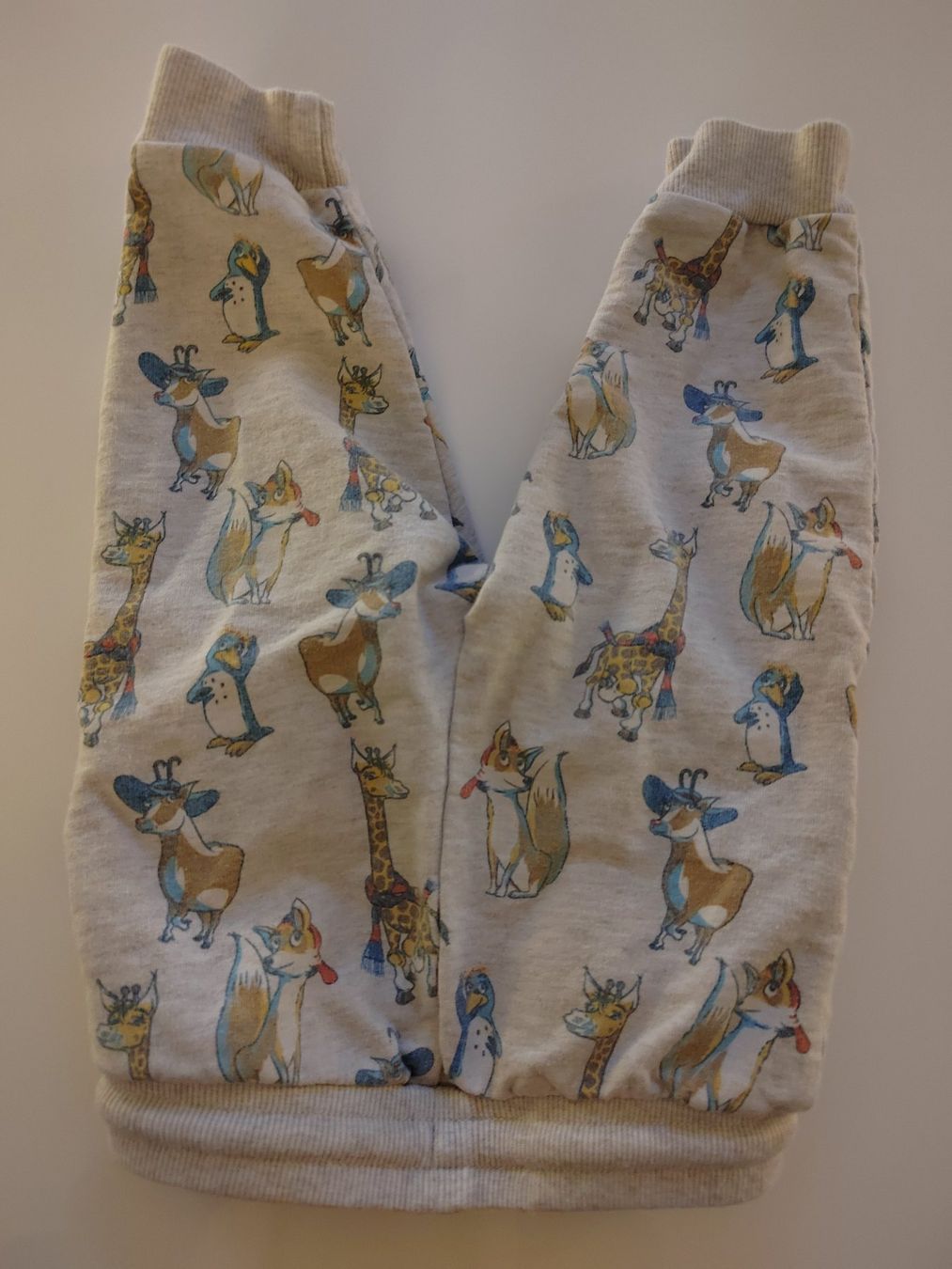 Hosen: smile Trainerhose, Grösse 74, Tiere – Gebraucht aus Einsiedeln von pattymary 1