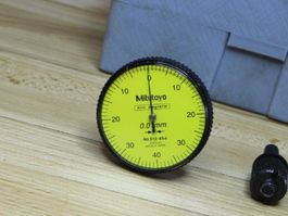 Mitutoyo Messuhr/Taster No 513-454, 0.01mm, in Box
