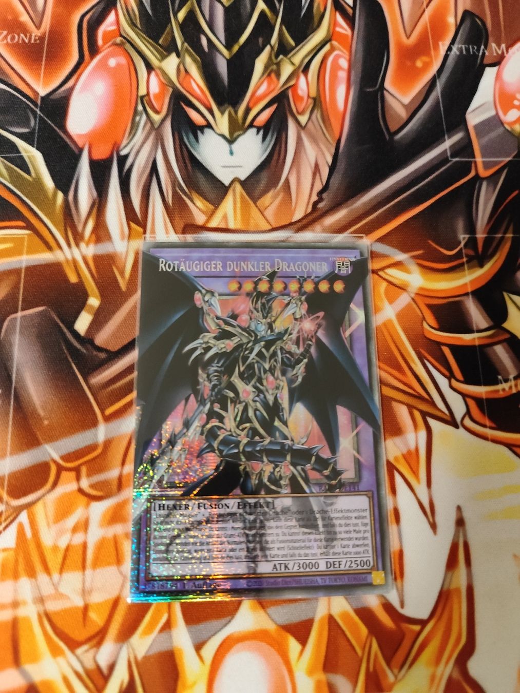 Yugioh Carte collezionabili: Yu-Gi-Oh! Rotäugiger dunkler Dragoner Overframe Starlight! – Usato da Schlieren venduto da davejuveboy429