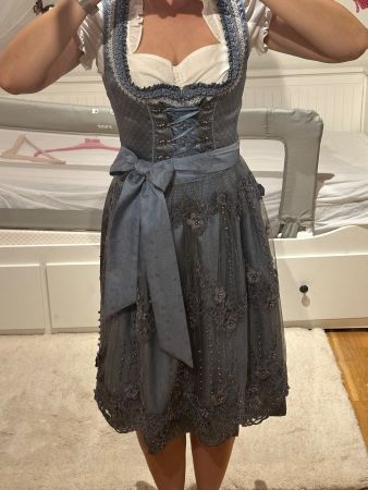 Krüger Collection Dirndl Gr. 36 neuwertig blau Perlenschürze