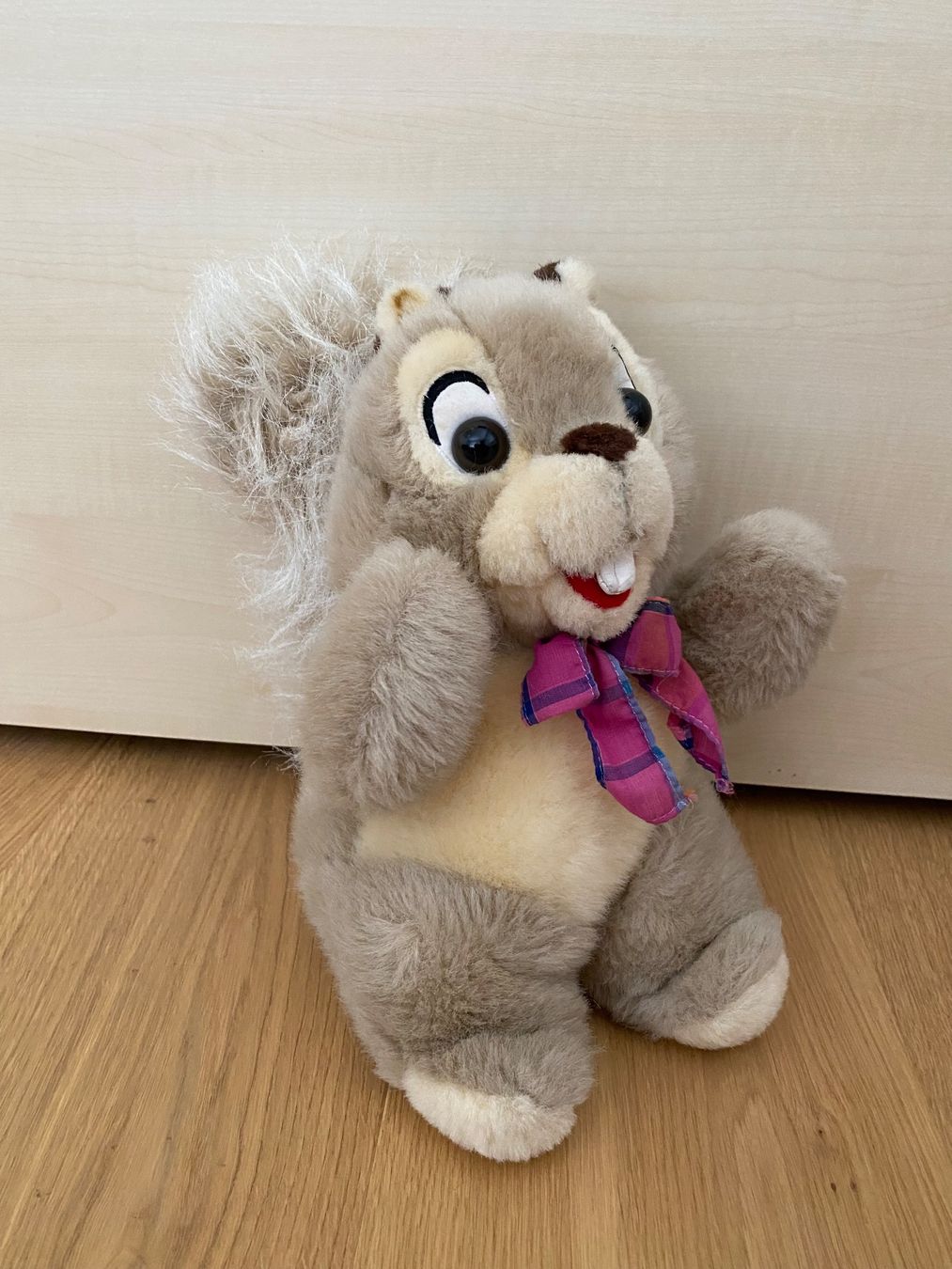 Giocattoli: Eichhörnchen Tschips ca 30 cm – Usato da Trachslau venduto da M_Schmid81