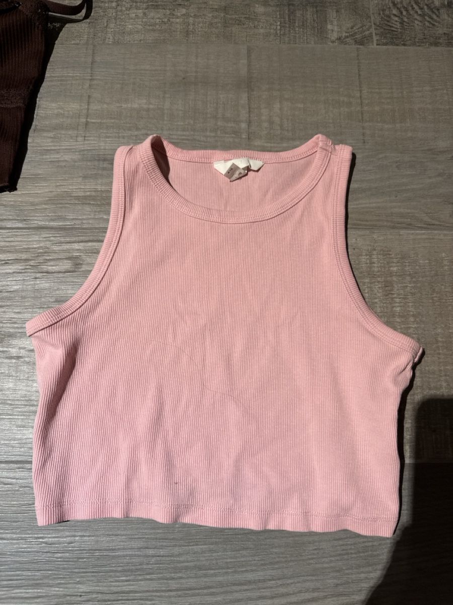 H&M Ensembles coordonnés: Lot de tops  – D'occasion à Tramelan par mar_xrj7 1