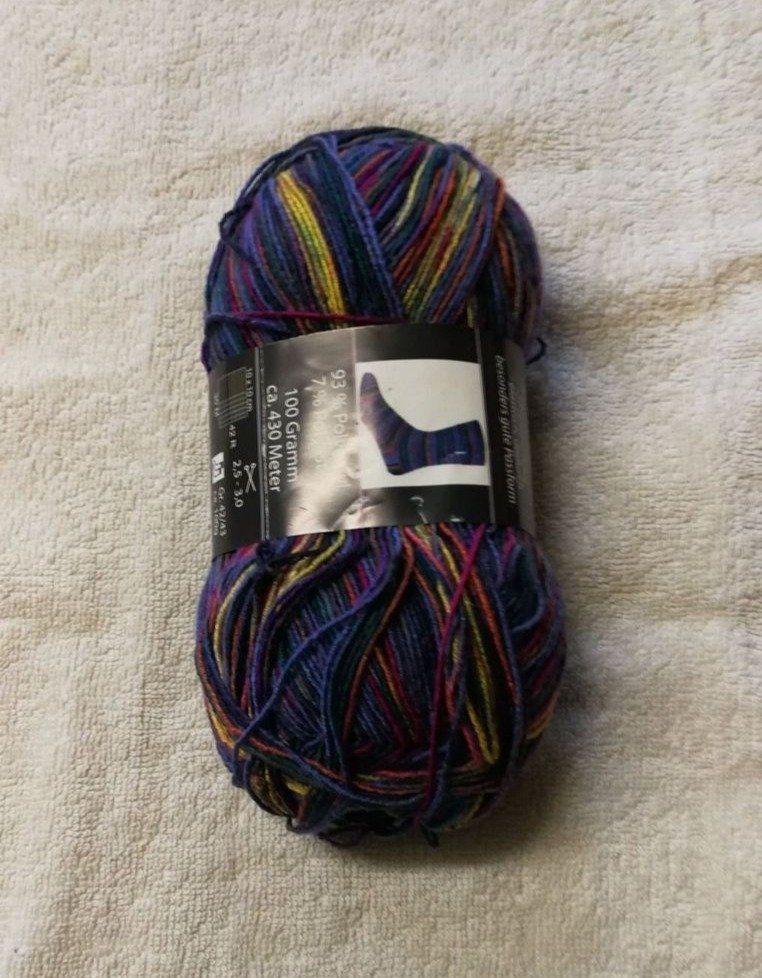Wolle: Sockenwolle Paket – Neu und originalverpackt aus melchtal von strickerin 3