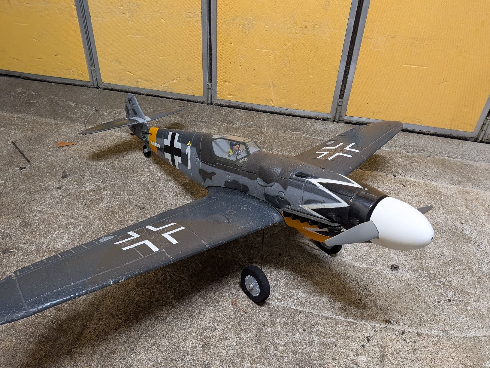 Modellismo RC: RC Modellflugzeug Messerschmitt Bf 109 Parkzone – Usato da Altstätten SG venduto da Spatz4532 1
