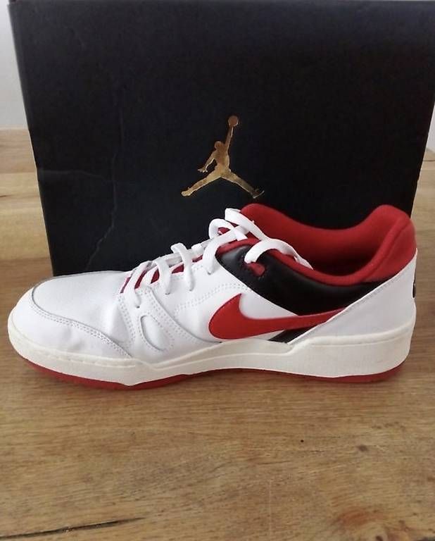 Scarpe da uomo: Air Jordan 1 LOW, Black/Fire Red-cement Grey – Usato da Chur venduto da enr_7rbm 2