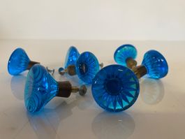 Vintage blaue Glas Möbelknöpfe 7 Stück, Lindshammar Schweden