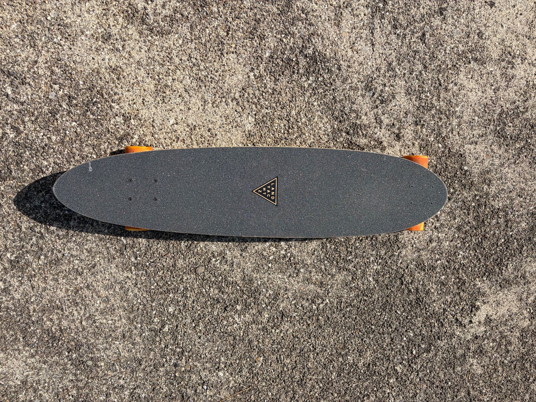 Skateboards: Longboard mit Surf-Feeling – Neuf (Voir description) à Thalwil par ValAesch 1