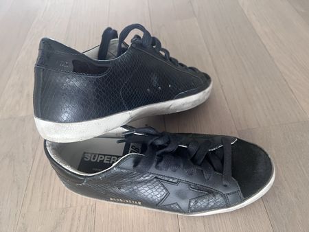 Golden Goose Superstar Sneaker