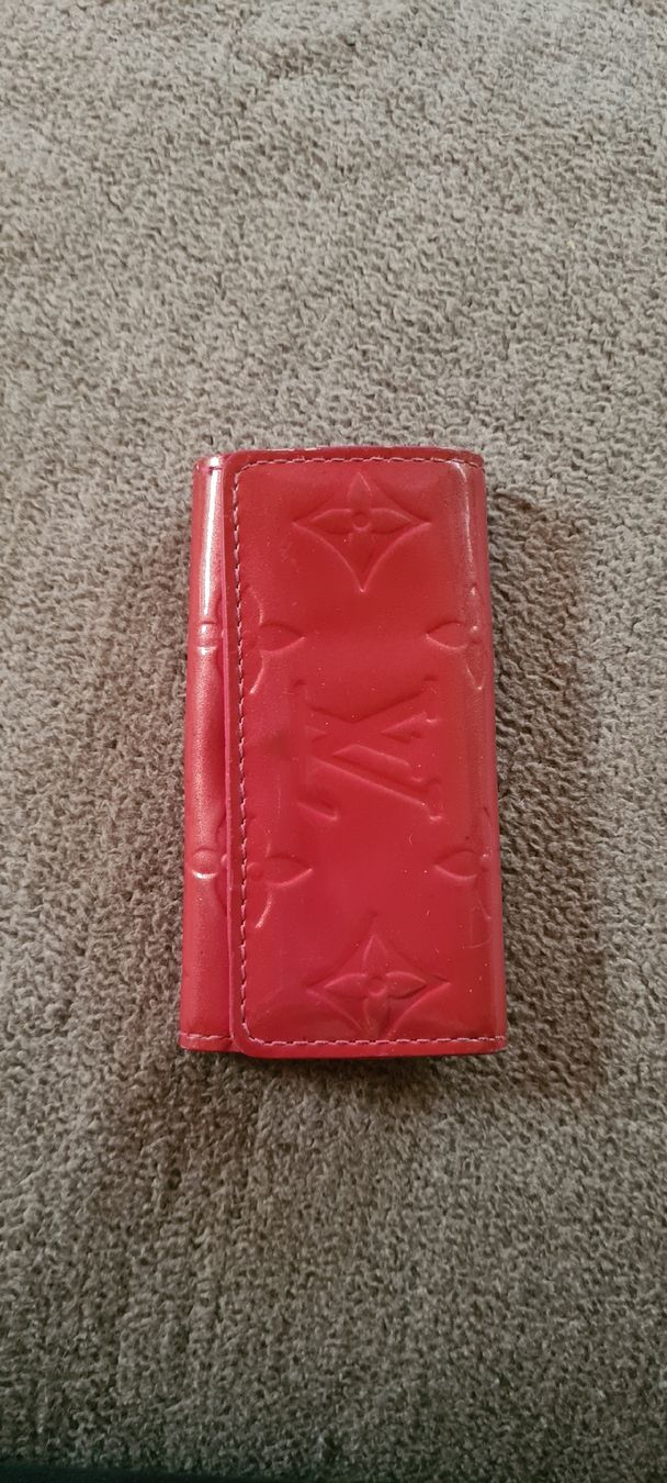 Louis Vuitton Altro in  Abbigliamento & Accessori: Louis Vuitton Schlüsselmäppchen Rosa – Usato da Rebstein venduto da Soju3