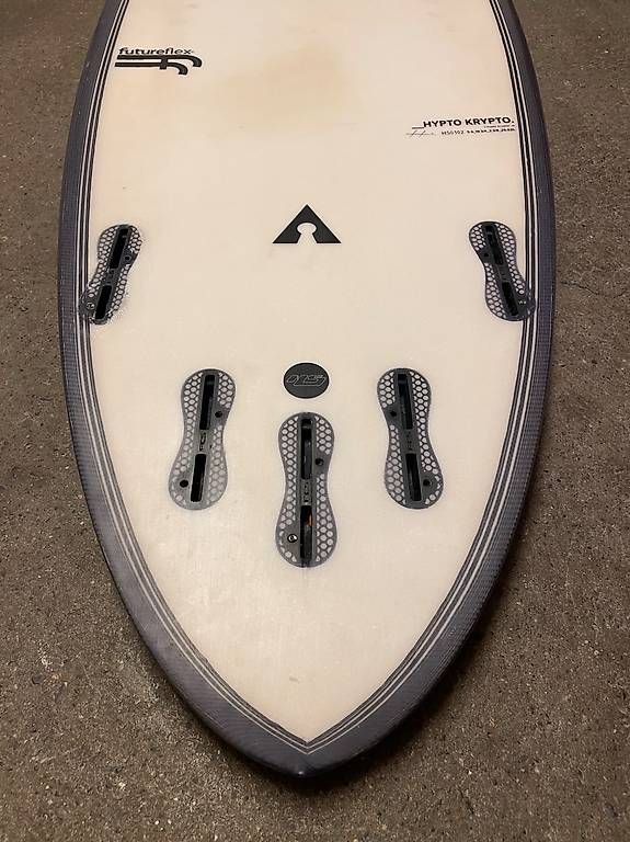 Tavole da surf e di nuoto: Surfboard Hypto Krypto 5.6 – Usato da Basel venduto da jso_d7lq 2