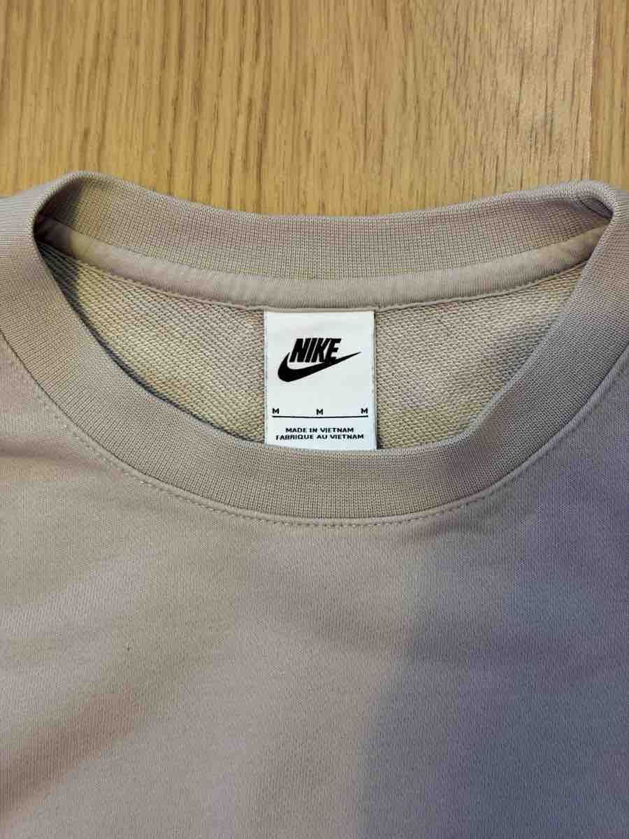 Nike Maglioni & Felpe: Nike Sweatshirt – Nuovo (secondo la descrizione) da Adliswil venduto da Ramin_oth 1