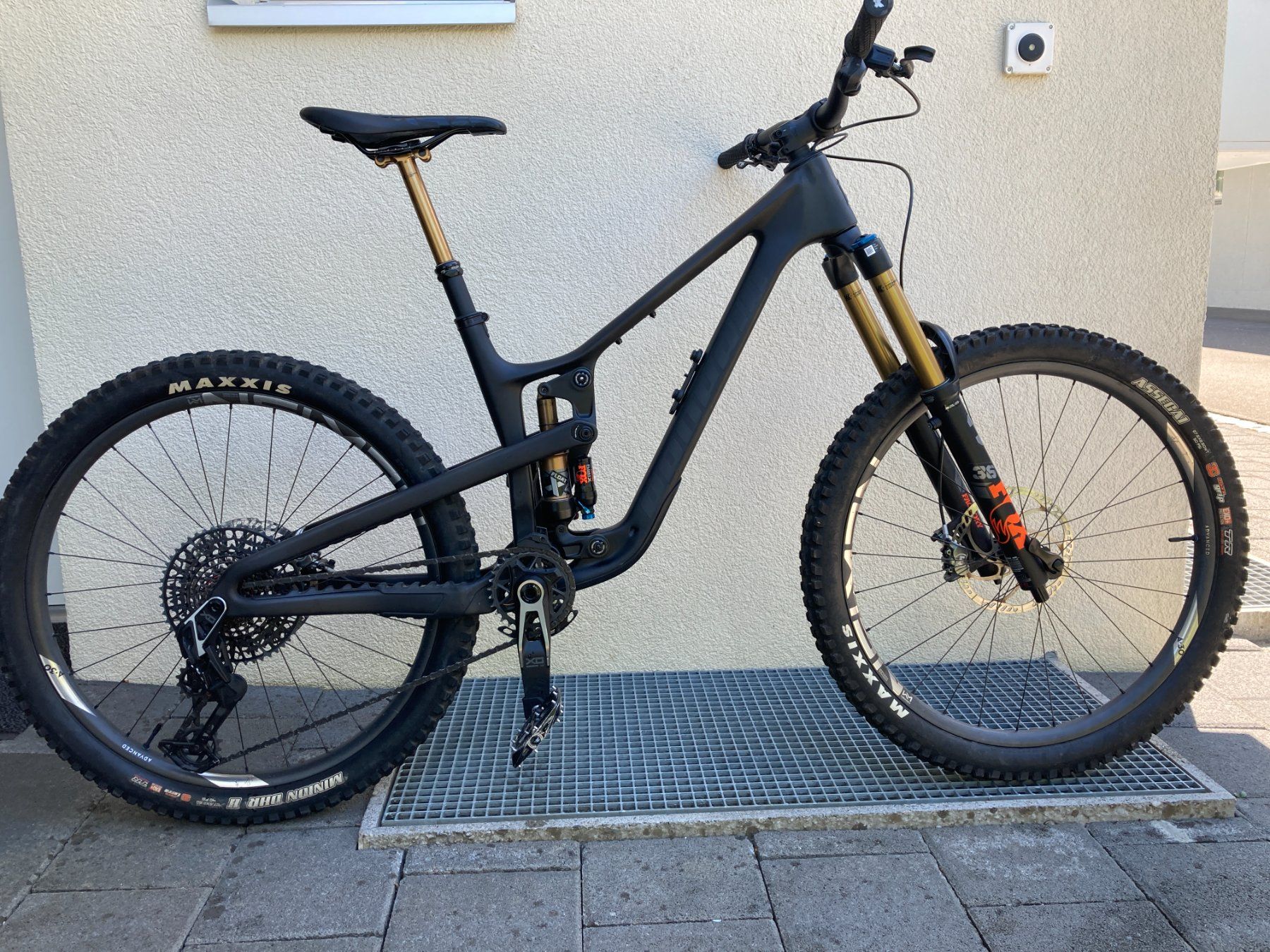 Propain Biciclette: Propain Tyee 6 CF 27.5 AXS Fox  Grösse S – Usato da Abtwil AG venduto da Gremlin_gizmo