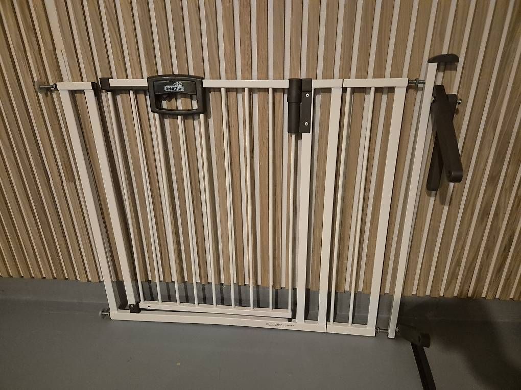 Tutto per la sicurezza: Geuther Treppenschutzgitter – Usato da Ebikon venduto da Linkus 2