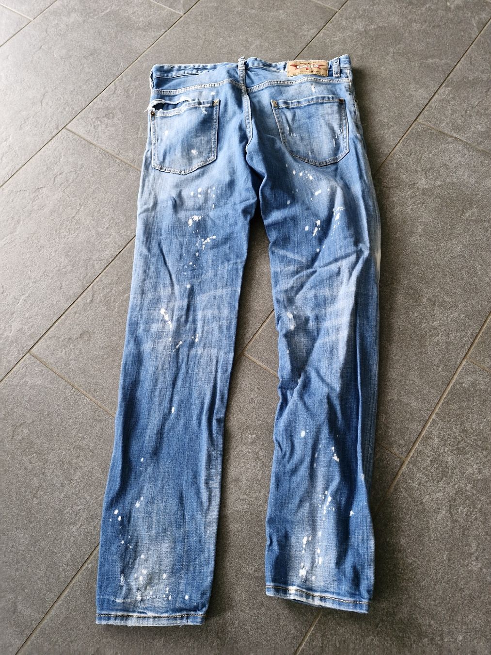 Jeans: Dsquared2 Jeans – Gebraucht aus Hendschiken von Winkel10 1
