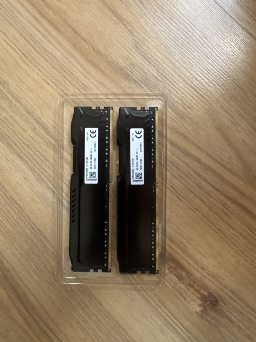 PCs: FURY HYPERX 2x 8GB DDR4 – D'occasion à Hinwil par nic_mvf7 1