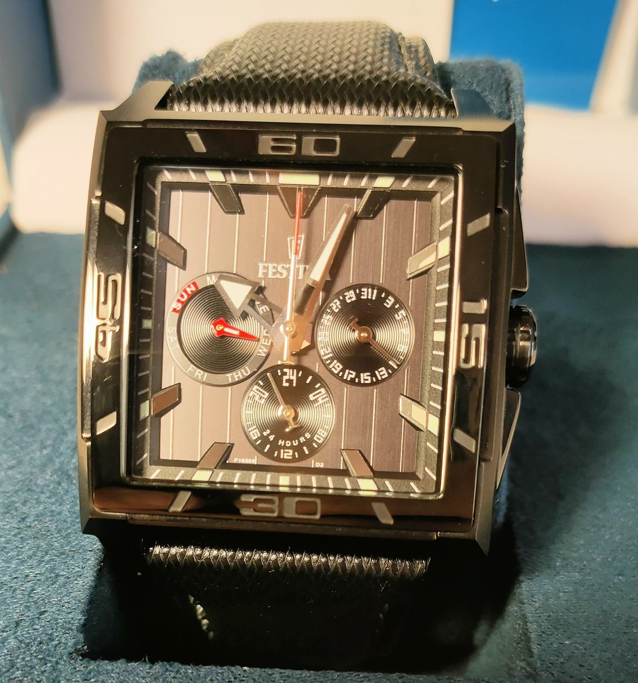 Festina Orologi: Armbanduhr FESTINA - schwarz – Usato da Unterseen venduto da volpissimo 2