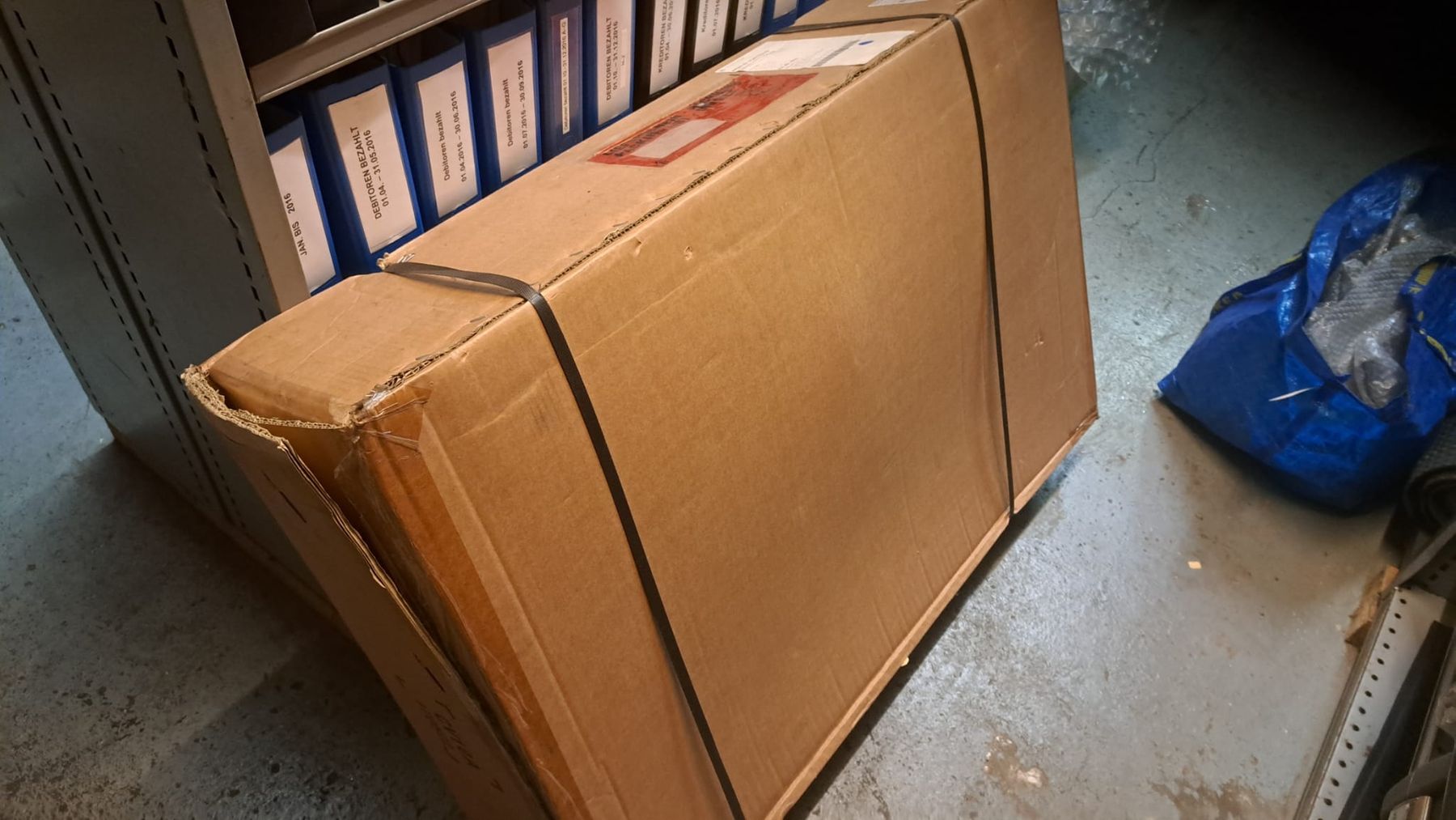 Sonstiges Fahrzeugzubehör: Neuer Kraftstofftank Golf 1 Cabriolet oder Scirocco 2 – Neu und originalverpackt aus Niedermuhlern von CarFolTec 3