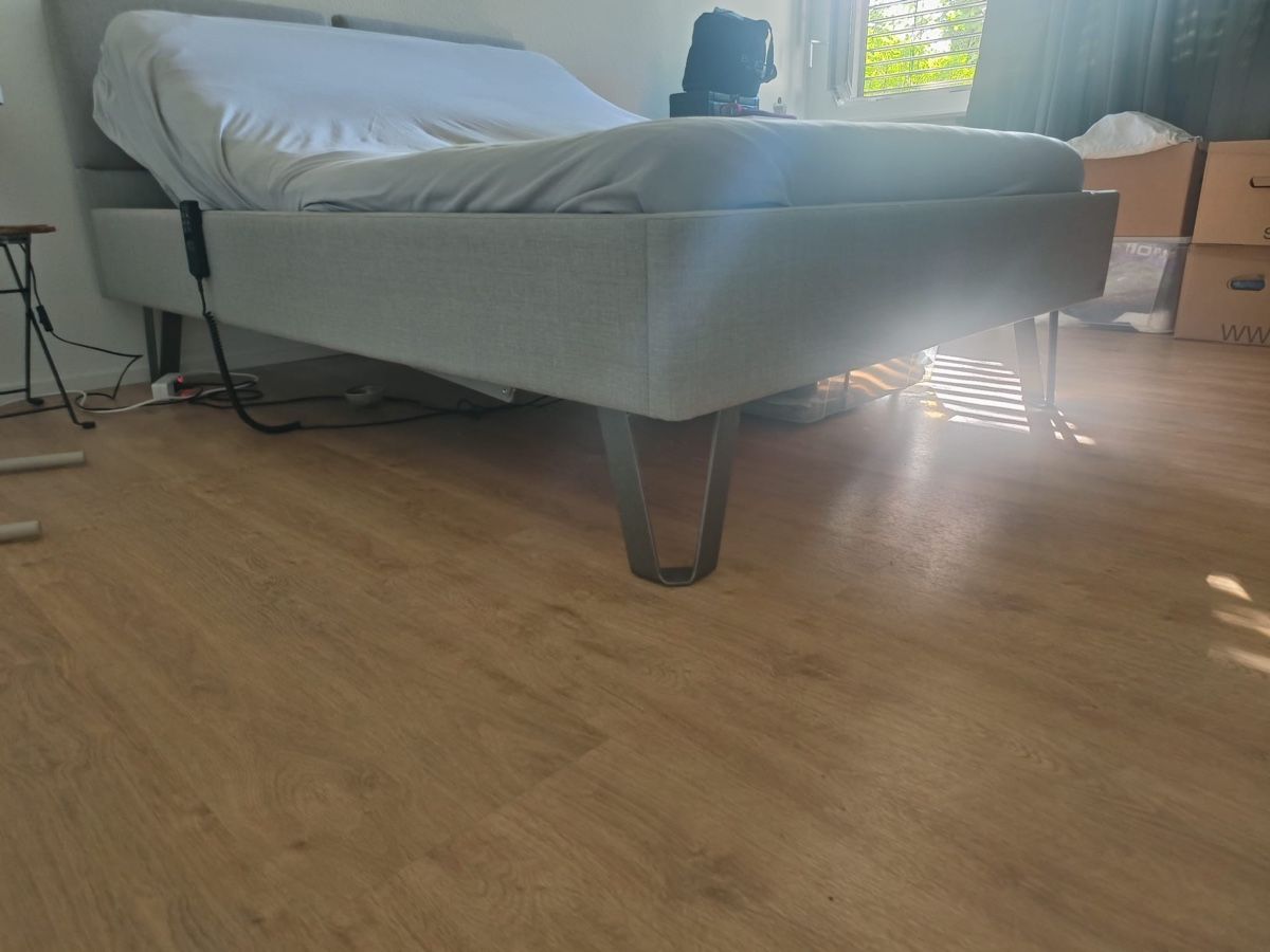 Letti: Bett mit motorischen Lattenroste und Matratze – Nuovo (secondo la descrizione) da Meilen venduto da pen_9tsz 4