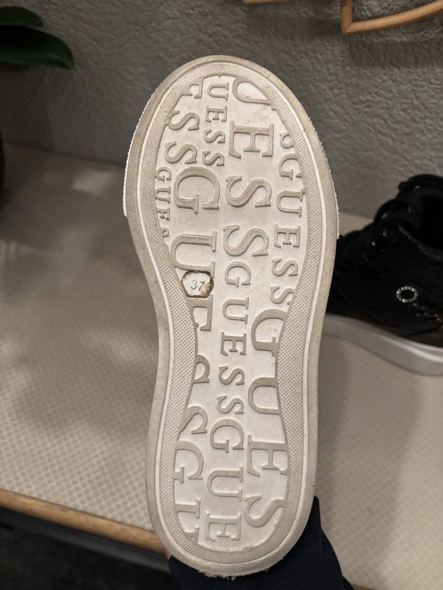 Guess Damenschuhe: Basket à talon – Gebraucht aus Sonceboz-Sombeval von Luna_p1414 3