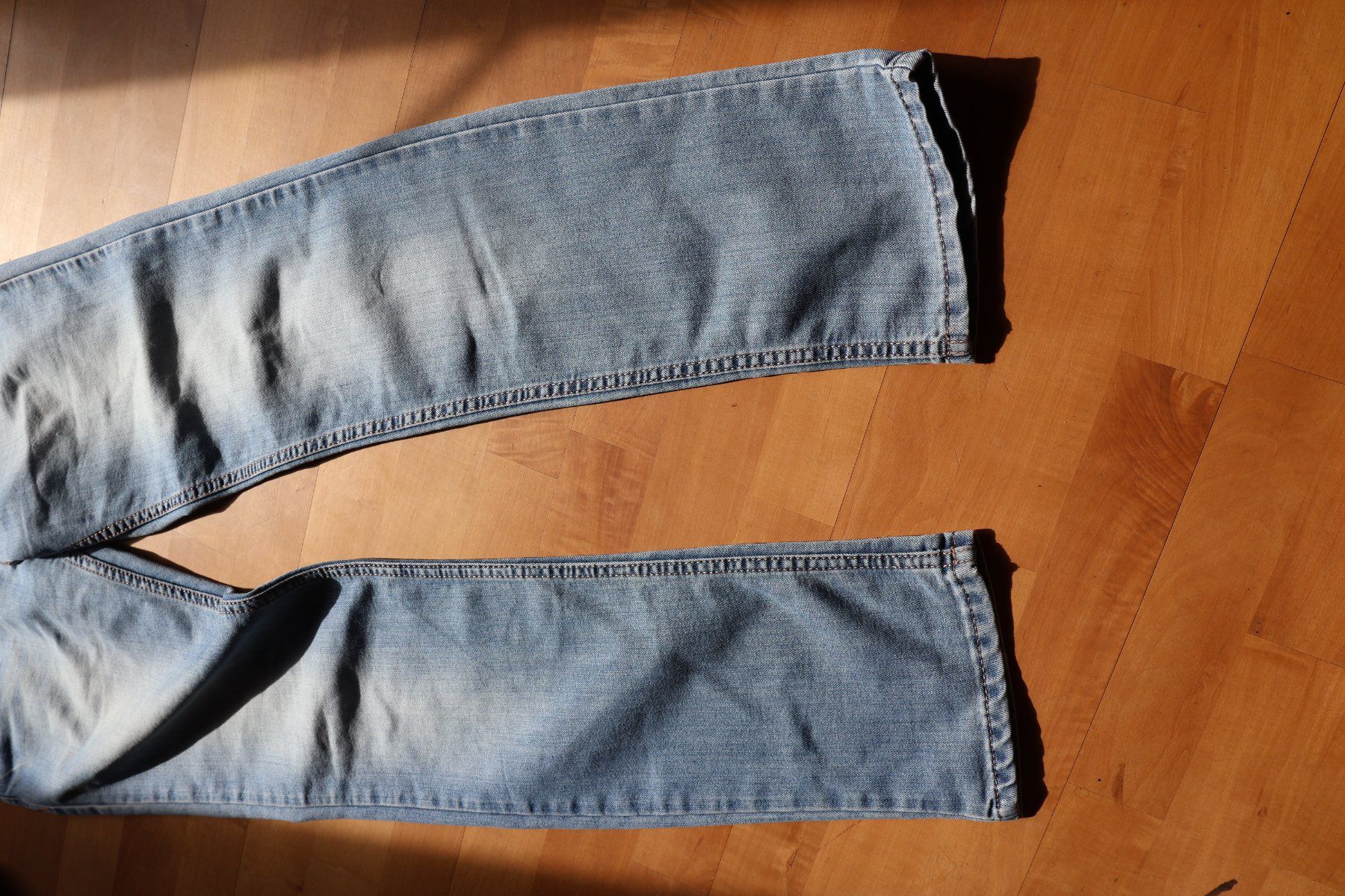 Diesel Jeans: Diesel Jeans Gr 30 – Gebraucht aus Effretikon von Freedom2025 2