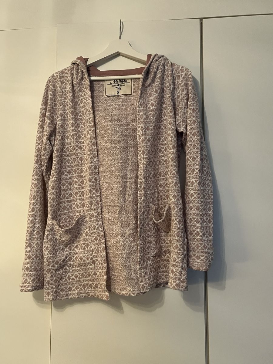 Giacche: Multiblu Strickjacke mit Kapuze, Gr. S, Top Zustand! – Nuovo (secondo la descrizione) da Gockhausen venduto da Lali013 1