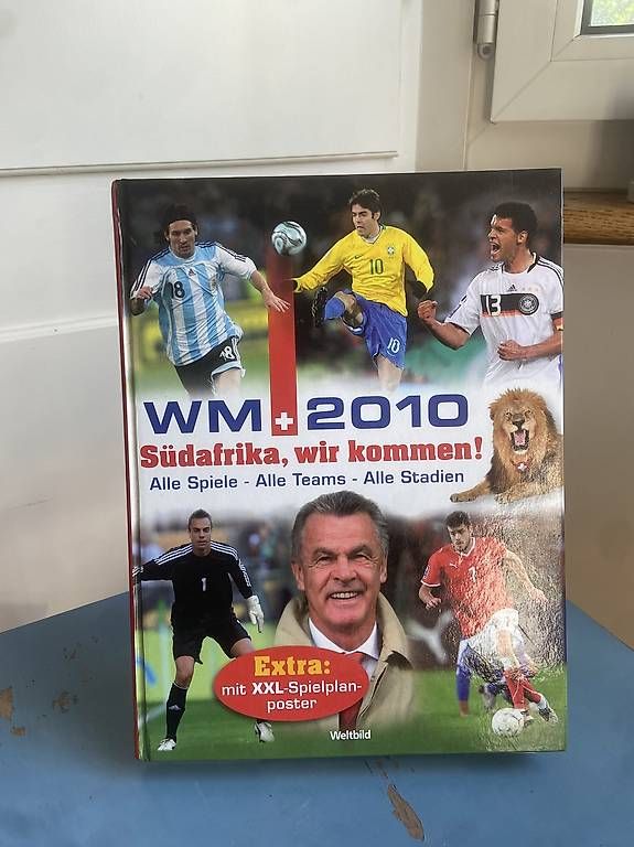 Libri: WM 2010 Buch – Usato da Luzern venduto da gianschweizer
