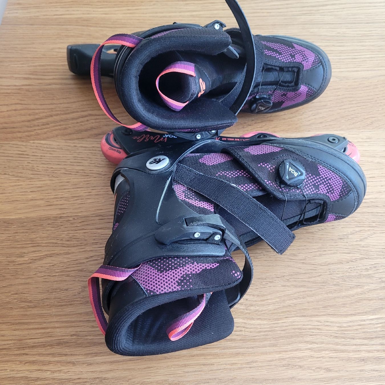 Pattini in linea & Pattini a rotelle: Inlineskates verstellbar 35-40/Kinder – Usato da Winterthur venduto da pajk12 4