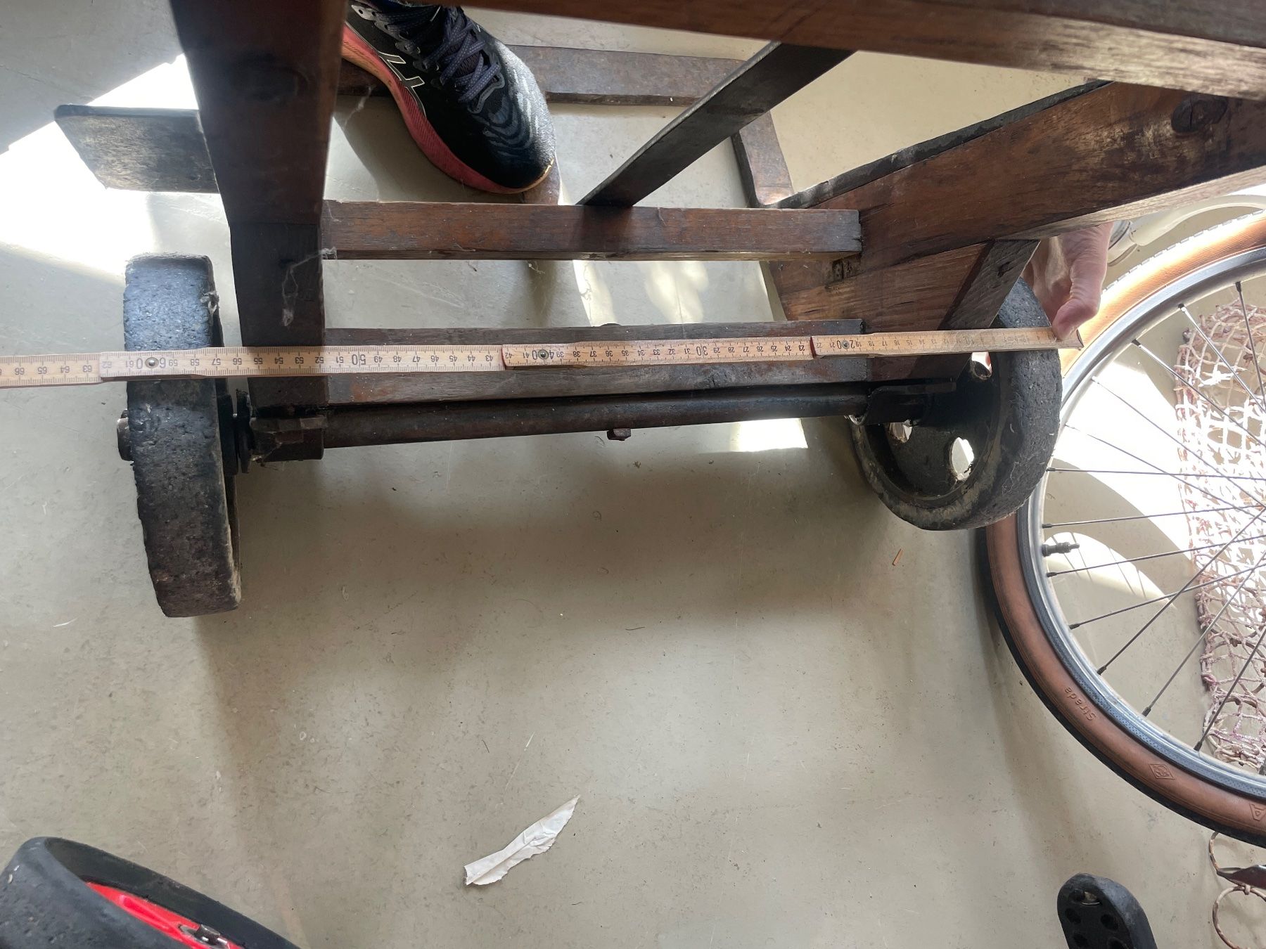 Schubkarren: Antico carrello industriale – Gebraucht aus Bedigliora von des_j29b 4