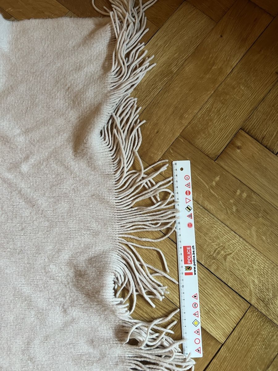 H&M Foulard & Sciarpe: H&M Winterschal – Nuovo (secondo la descrizione) da Bern venduto da lea_wf9x 2
