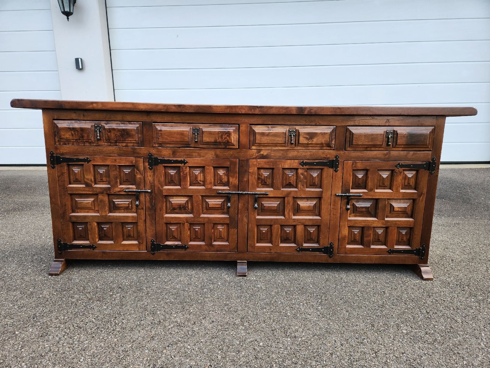 Kommoden: Spanische Kommode / Sideboard – Gebraucht aus Retschwil von hoppo
