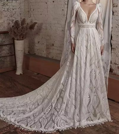 Brautkleid Spitze langarm A-Linie Grösse S neu